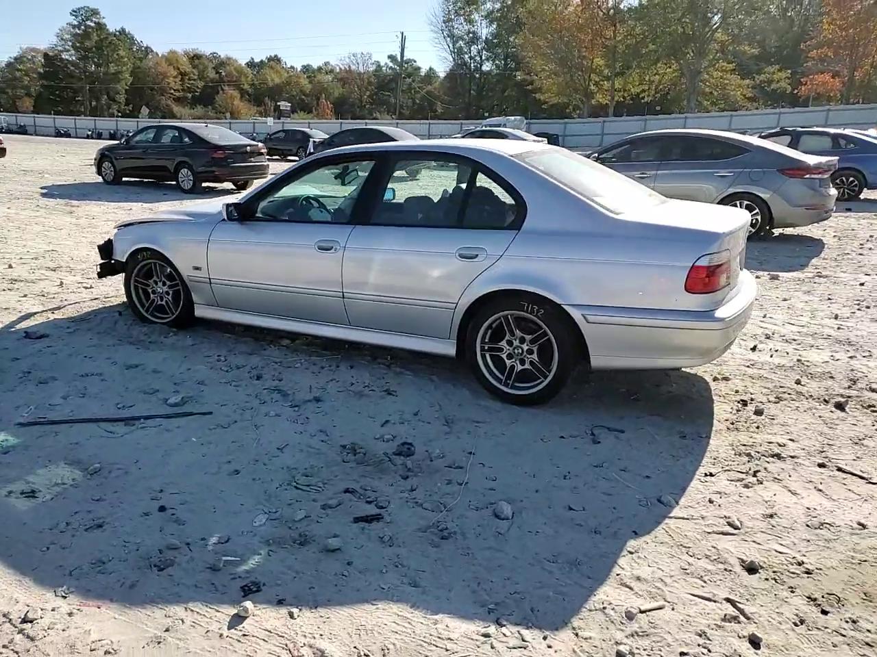 Фото: WBADN53421GC98218