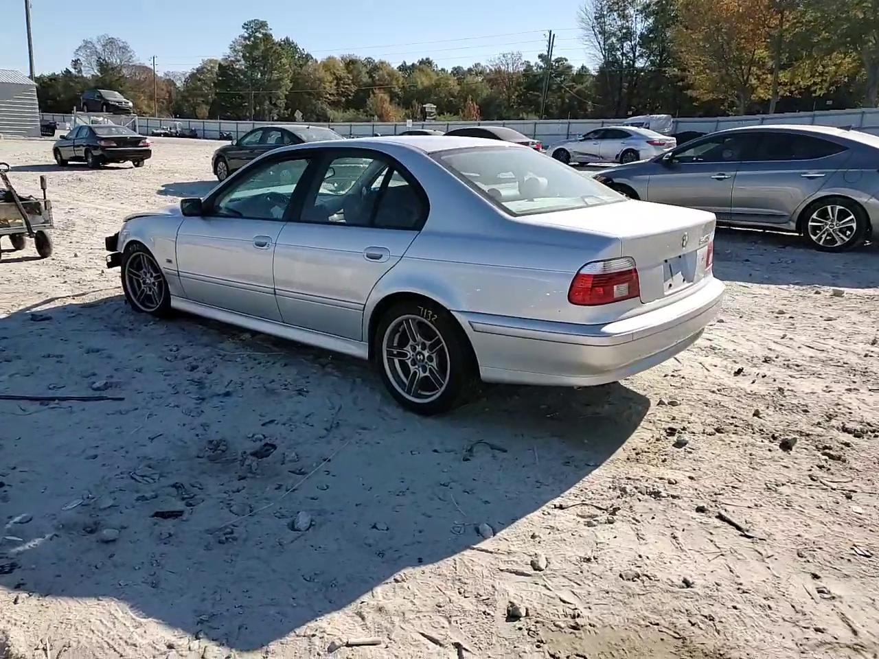 Фото: WBADN53421GC98218