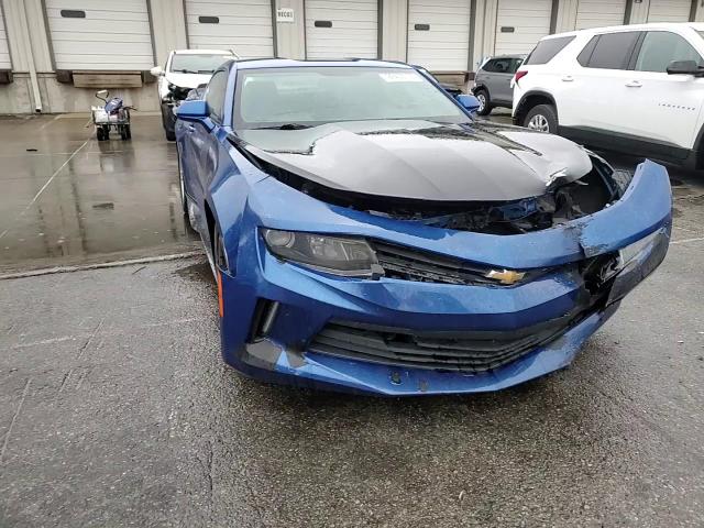 2017 Chevrolet Camaro Lt VIN: 1G1FC1RS5H0197795 Lot: 92405795