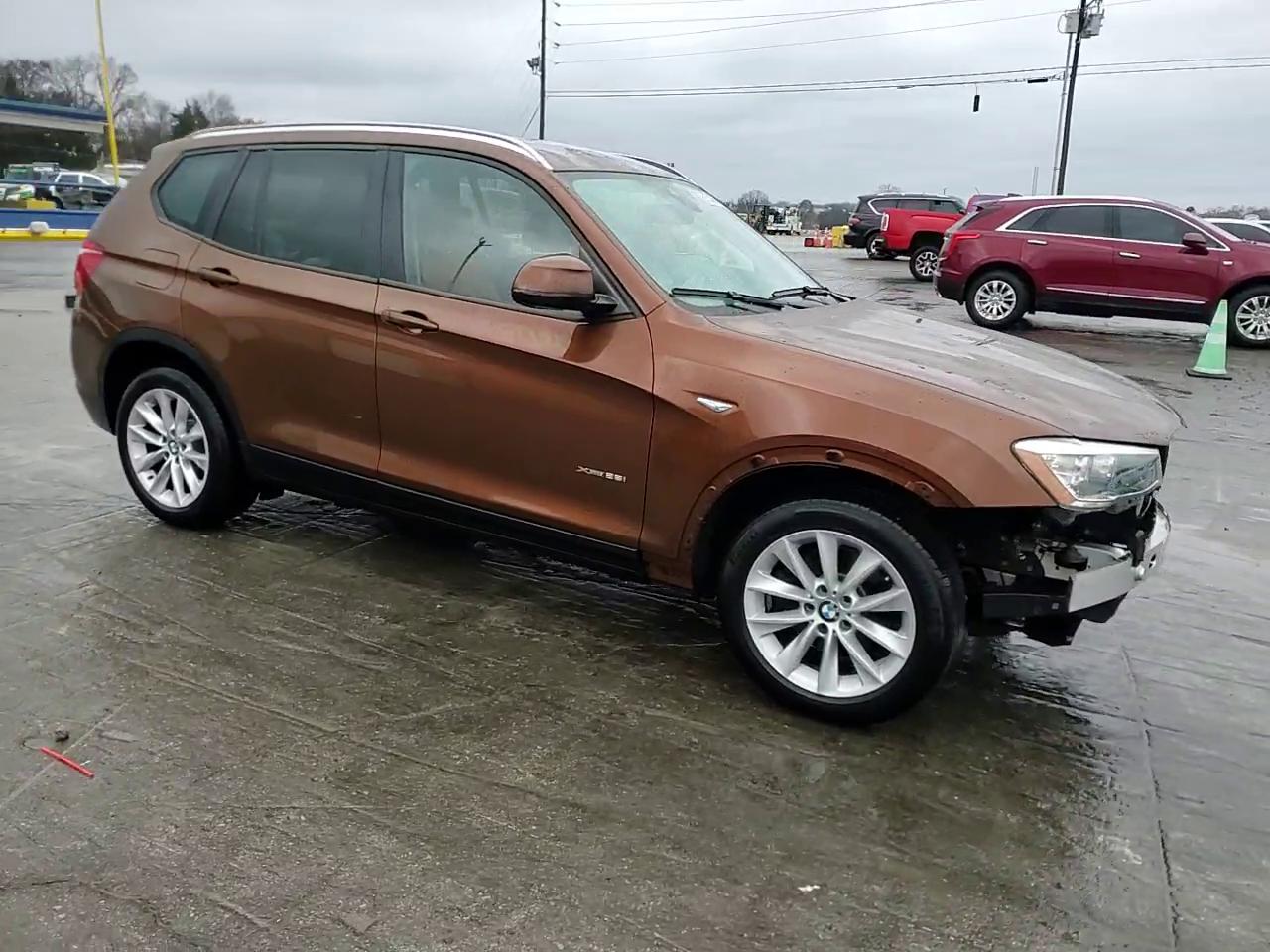 Фото: 5UXWX9C57H0T14773