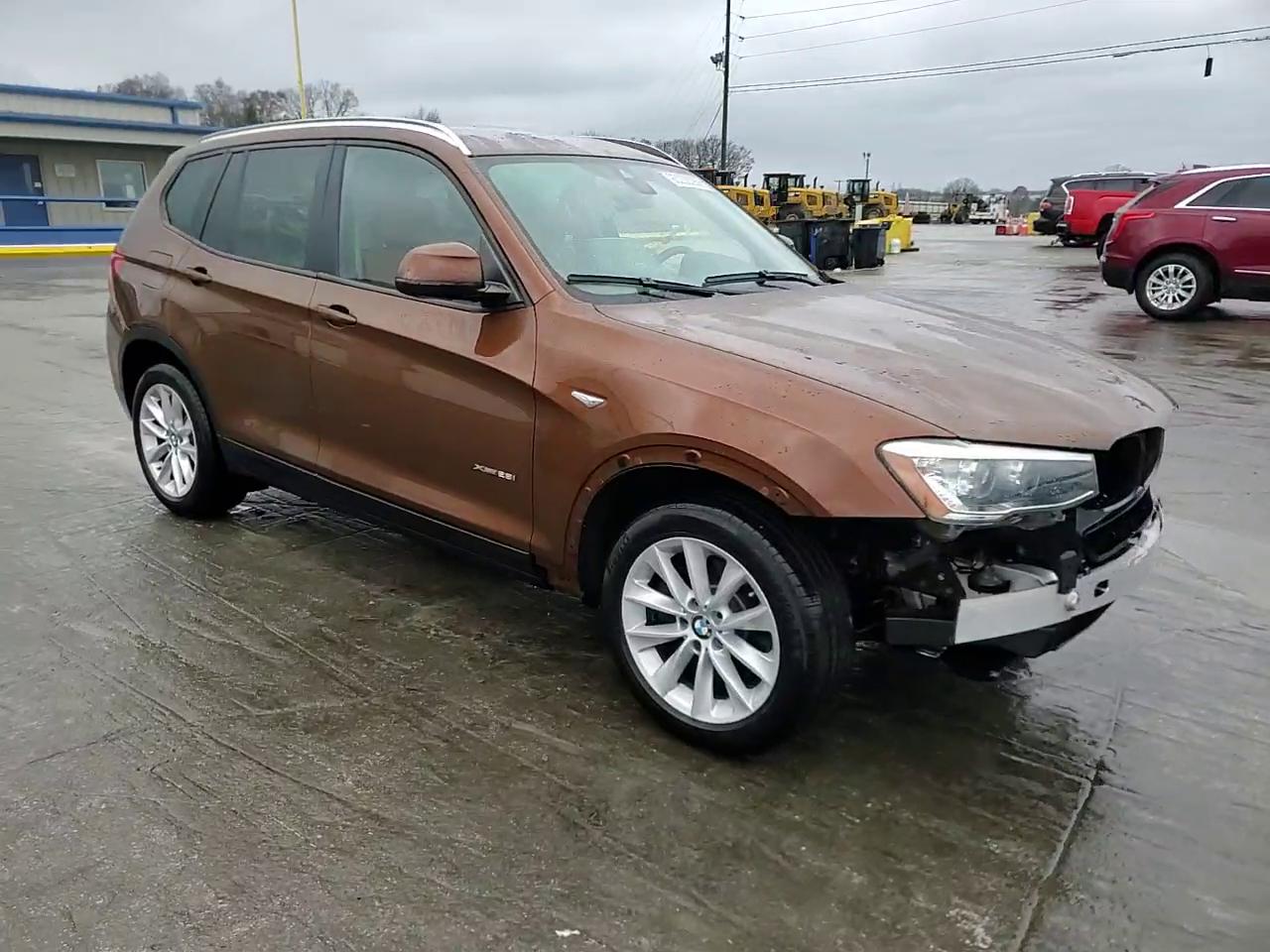 Фото: 5UXWX9C57H0T14773