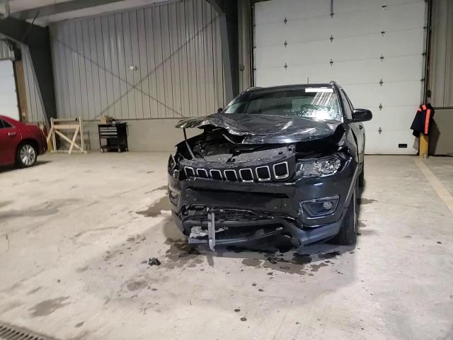 2018 Jeep Compass Latitude VIN: 3C4NJDBB8JT436477 Lot: 94780295