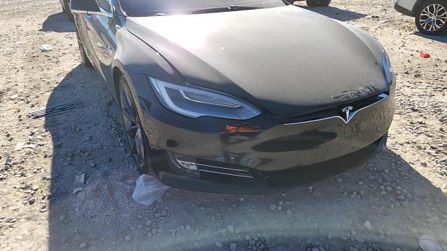 2017 Tesla Model S VIN: 5YJSA1E22HF233073 Lot: 92024465