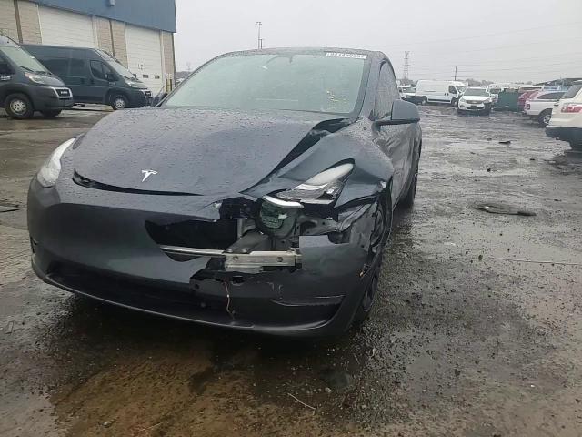 2022 Tesla Model Y VIN: 7SAYGDEE9NA013882 Lot: 94145035