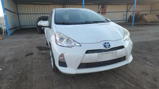 2014 Toyota Prius C VIN: JTDKDTB32E1574767 Lot: 92656865