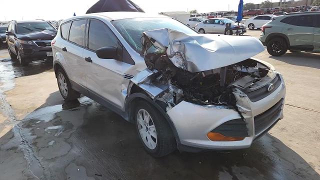 2014 Ford Escape S VIN: 1FMCU0F76EUD57992 Lot: 93498395