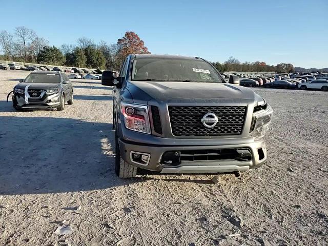 2017 Nissan Titan Sv VIN: 1N6AA1E57HN542168 Lot: 93279775