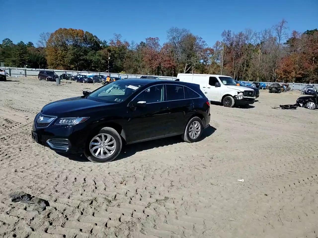 Фото: 5J8TB4H51JL018975