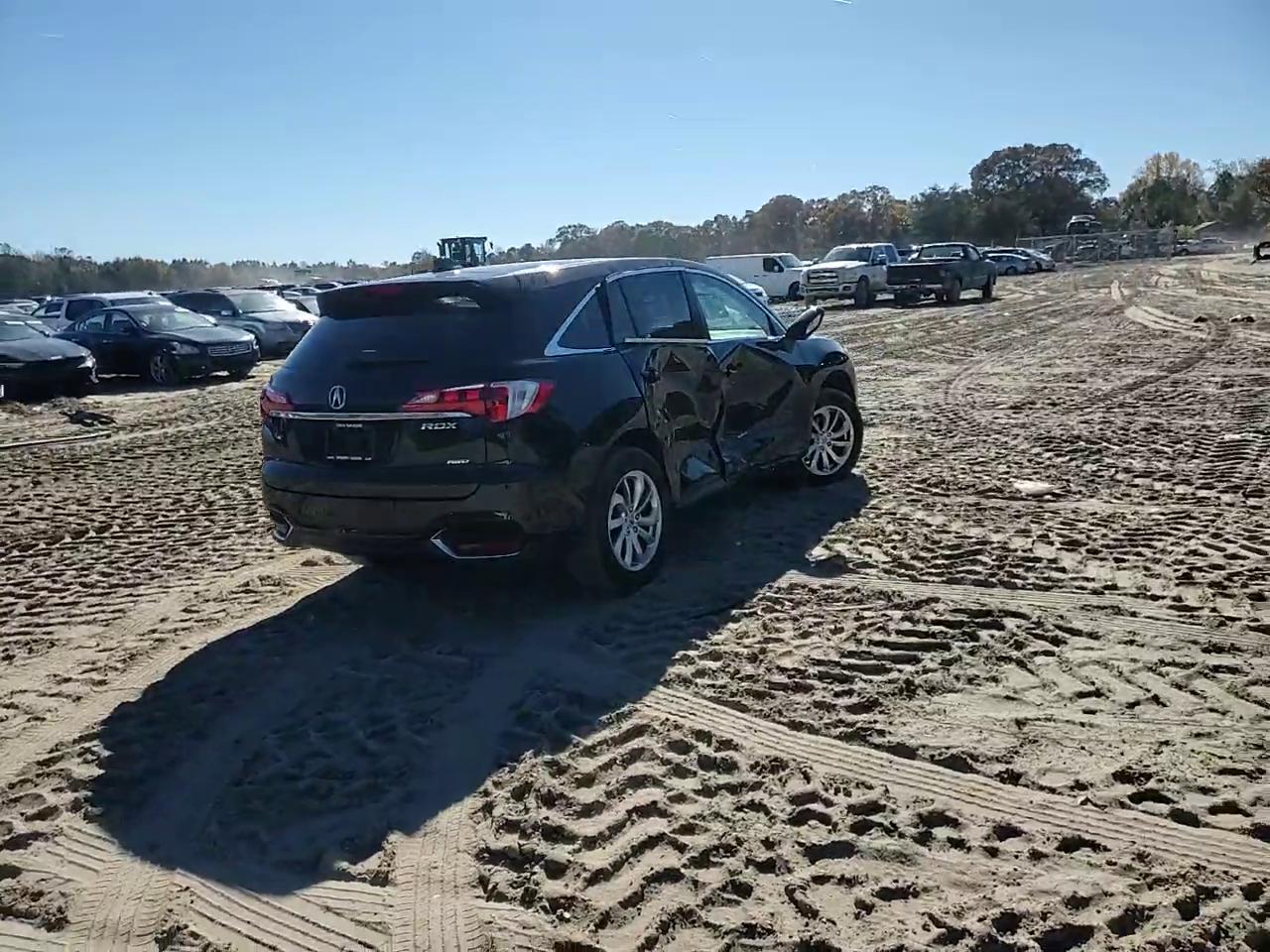 Фото: 5J8TB4H51JL018975