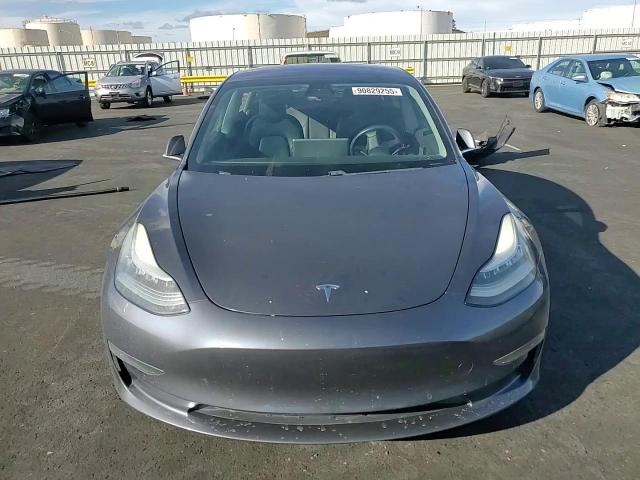 2018 Tesla Model 3 VIN: 5YJ3E1EB5JF185244 Lot: 90829255
