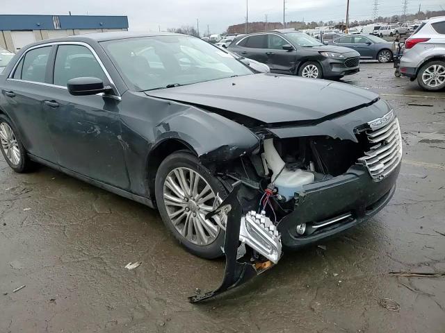 2014 Chrysler 300 VIN: 2C3CCARG9EH352740 Lot: 93213565