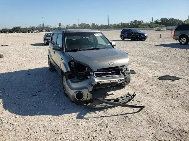 2012 Kia Soul + VIN: KNDJT2A6XC7370054 Lot: 91515085