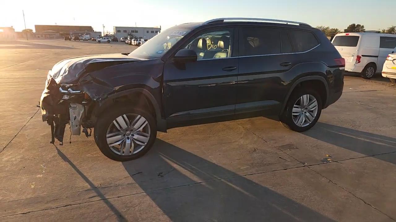 Фото: 1V2UR2CA0KC614067