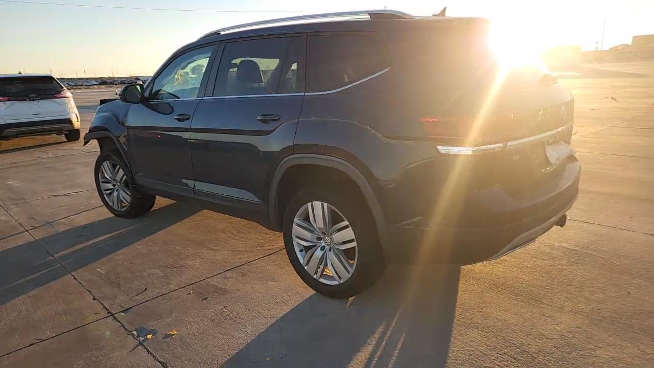 Фото: 1V2UR2CA0KC614067