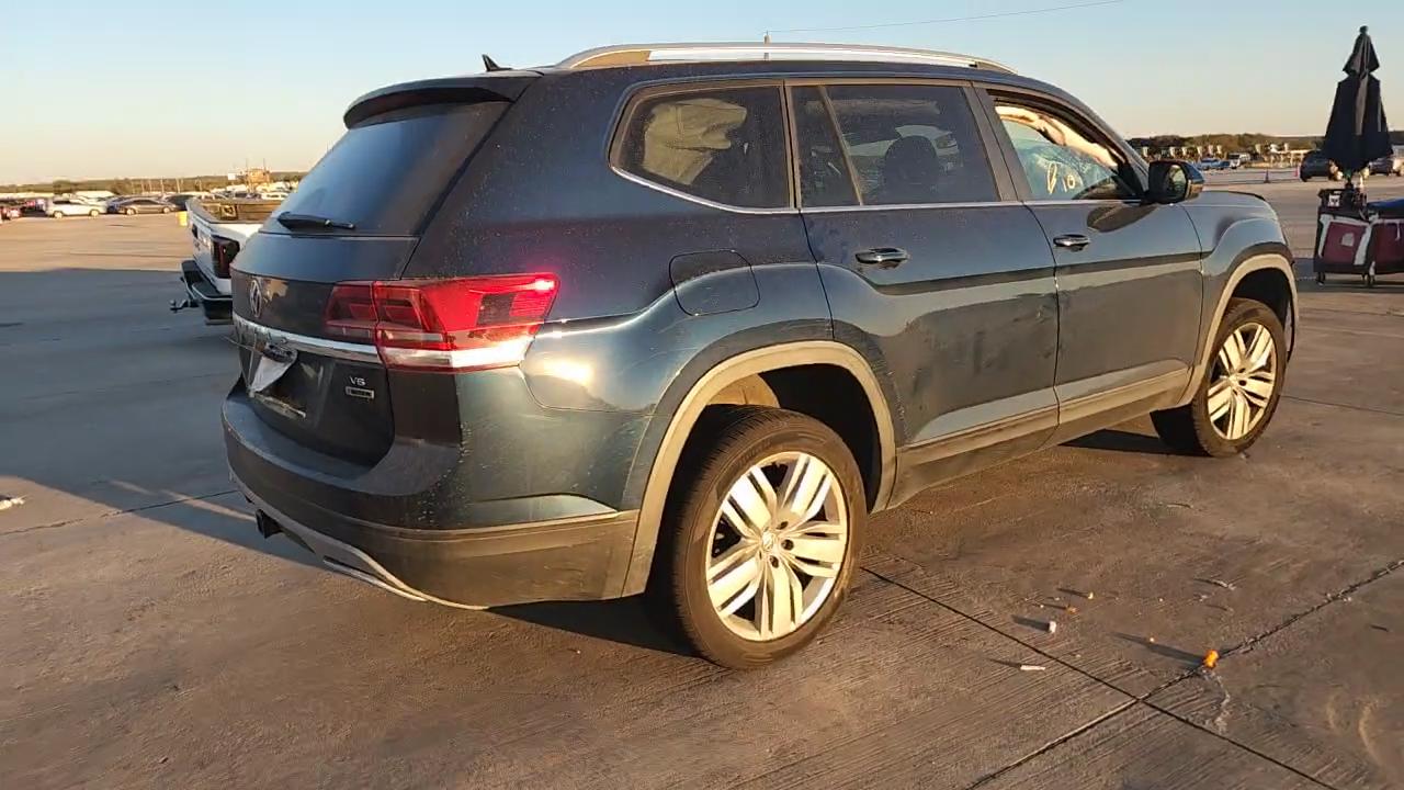 Фото: 1V2UR2CA0KC614067