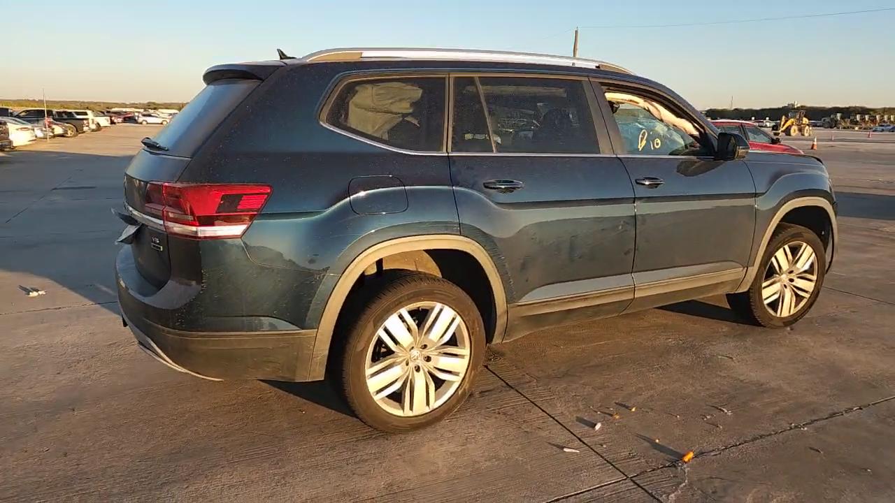 Фото: 1V2UR2CA0KC614067