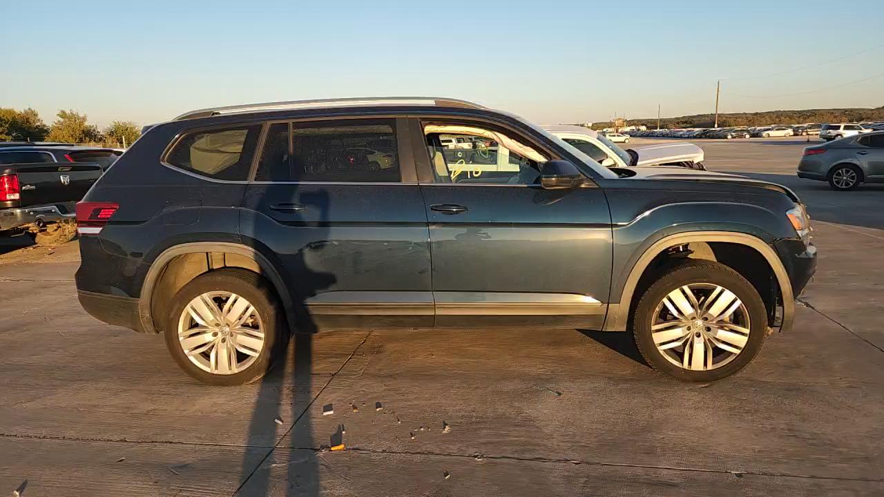 Фото: 1V2UR2CA0KC614067