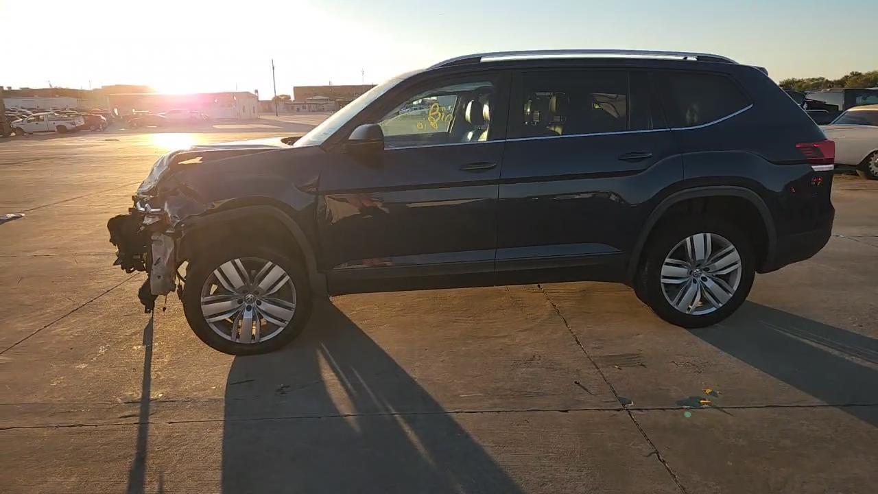 Фото: 1V2UR2CA0KC614067