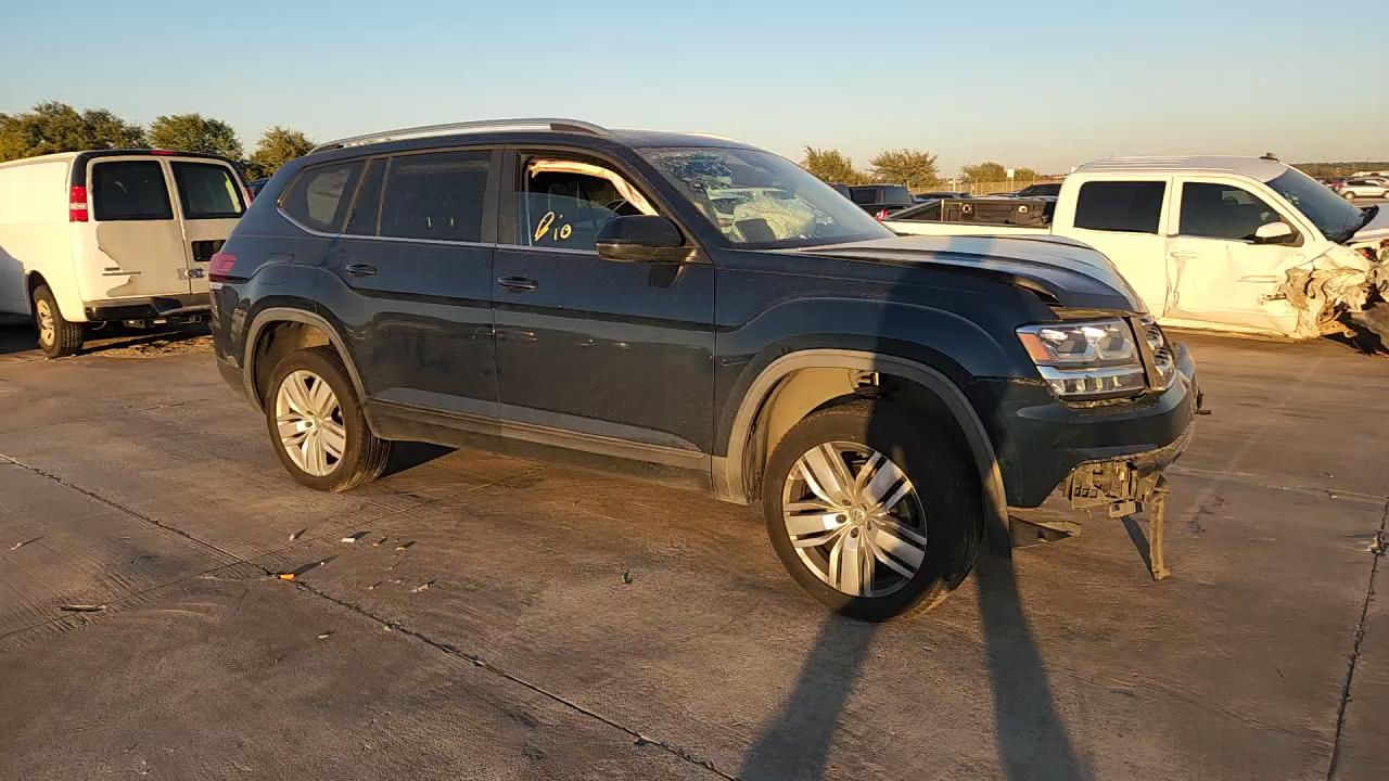 Фото: 1V2UR2CA0KC614067