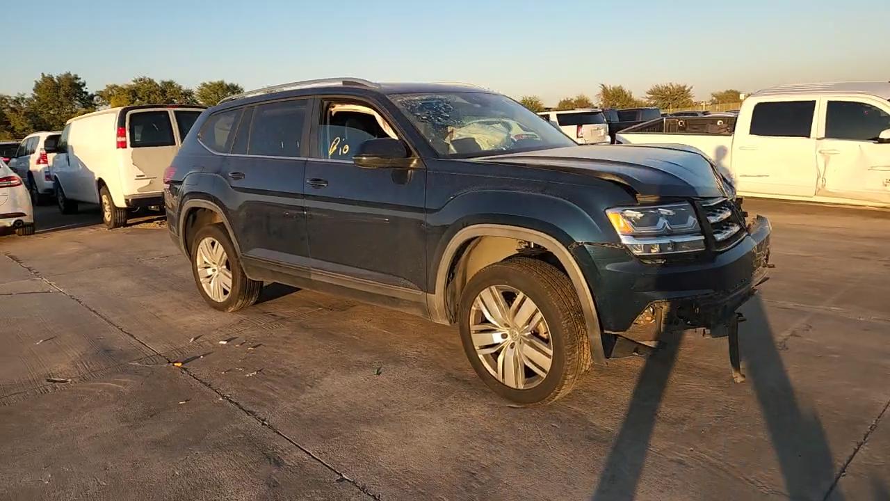 Фото: 1V2UR2CA0KC614067