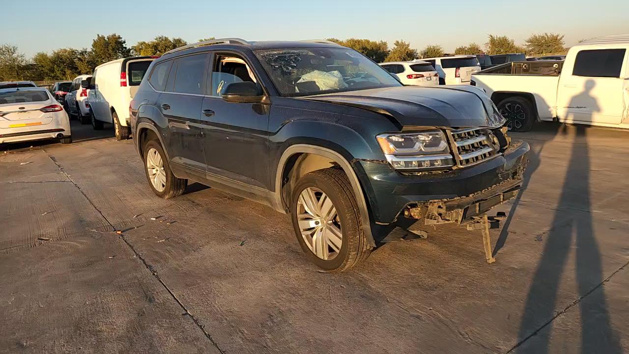 Фото: 1V2UR2CA0KC614067