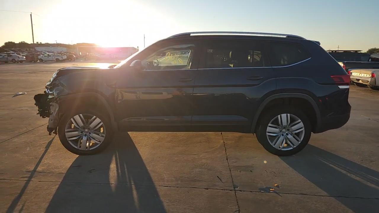 Фото: 1V2UR2CA0KC614067