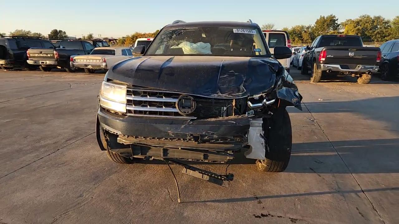 Фото: 1V2UR2CA0KC614067