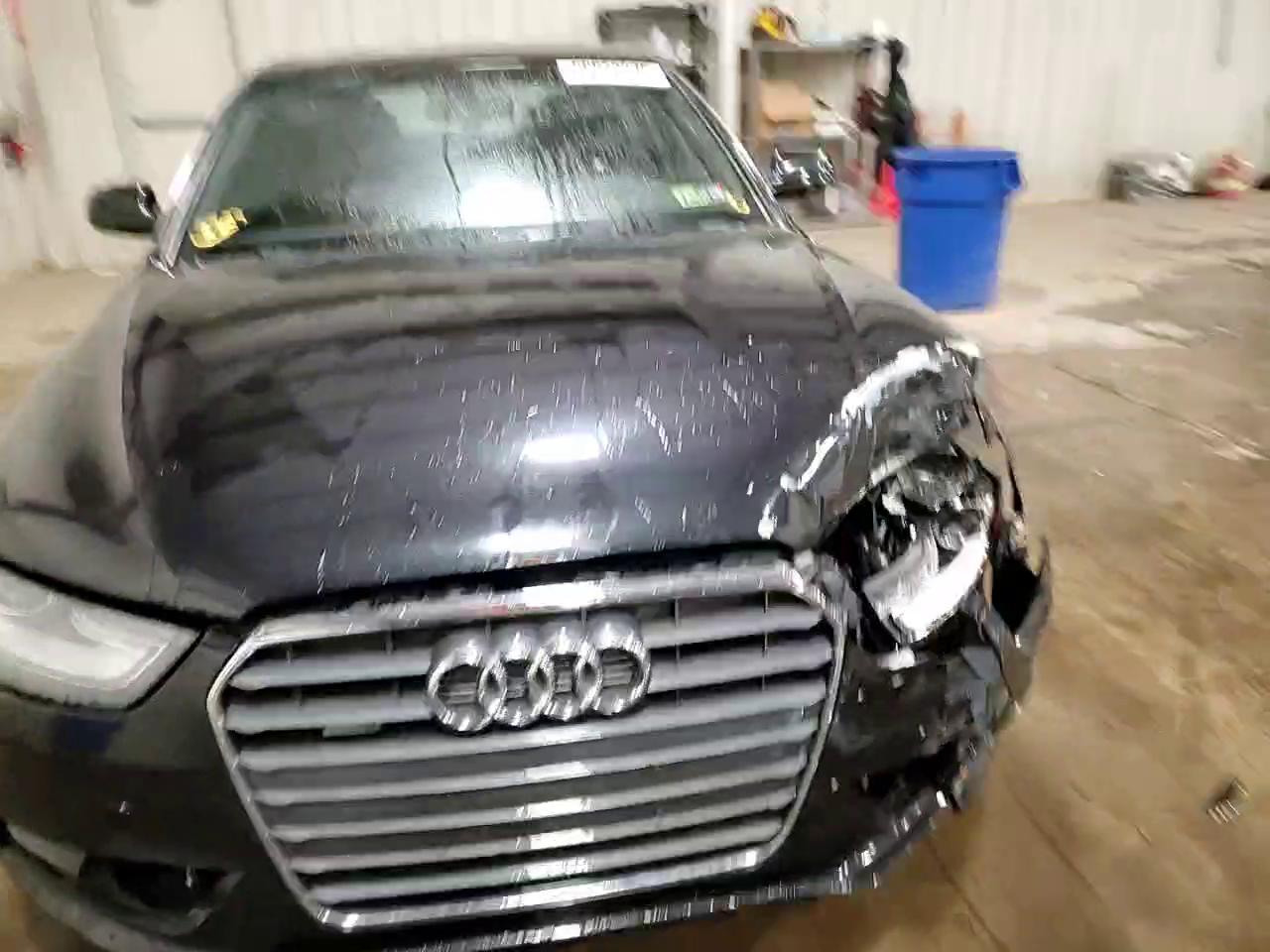 Фото: WAUFFAFL1DN019775