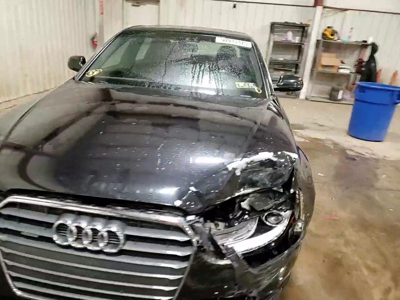 Фото: WAUFFAFL1DN019775