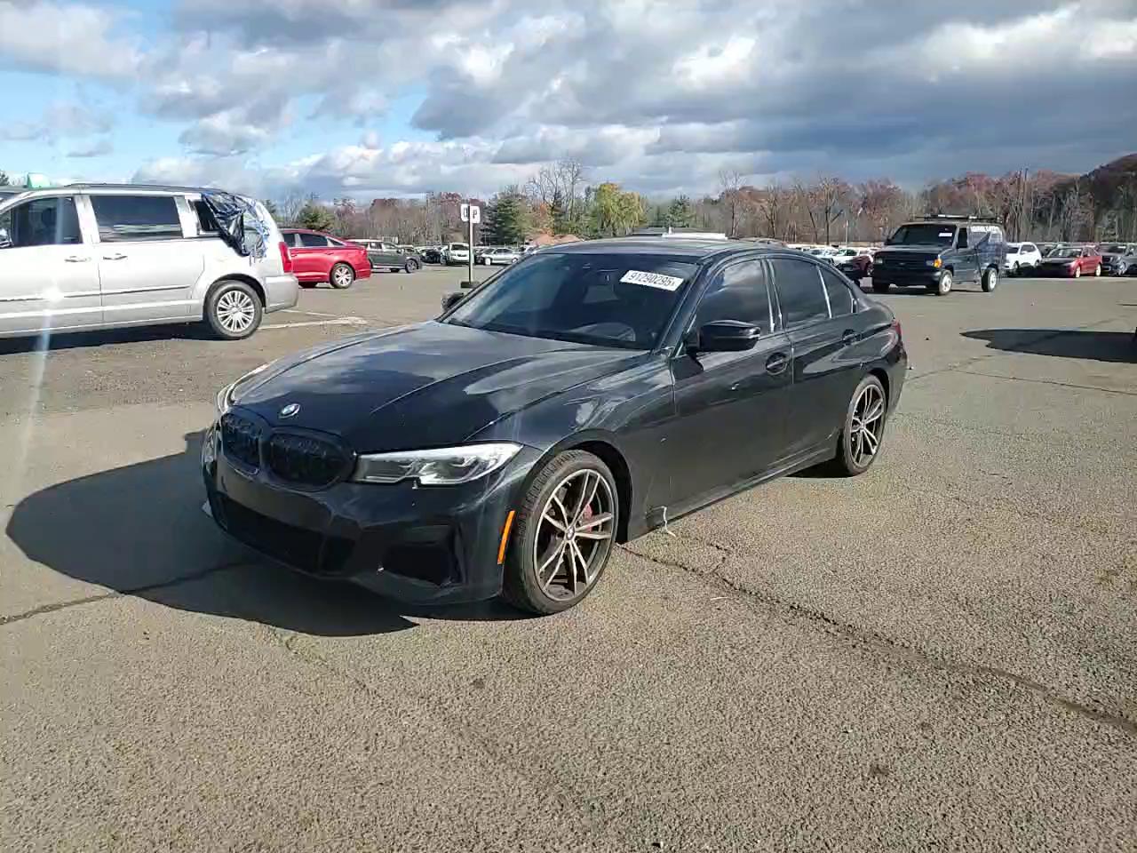 Фото: 3MW5U9J01M8C17871