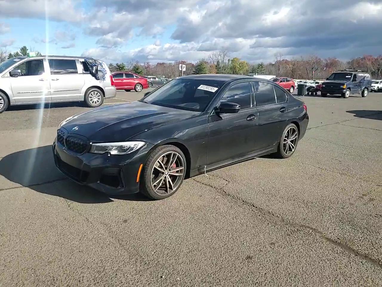 Фото: 3MW5U9J01M8C17871