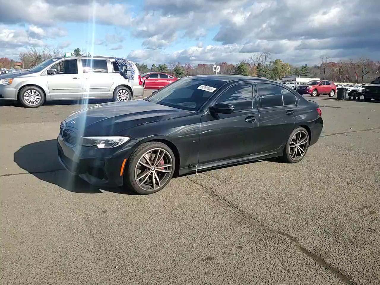 Фото: 3MW5U9J01M8C17871