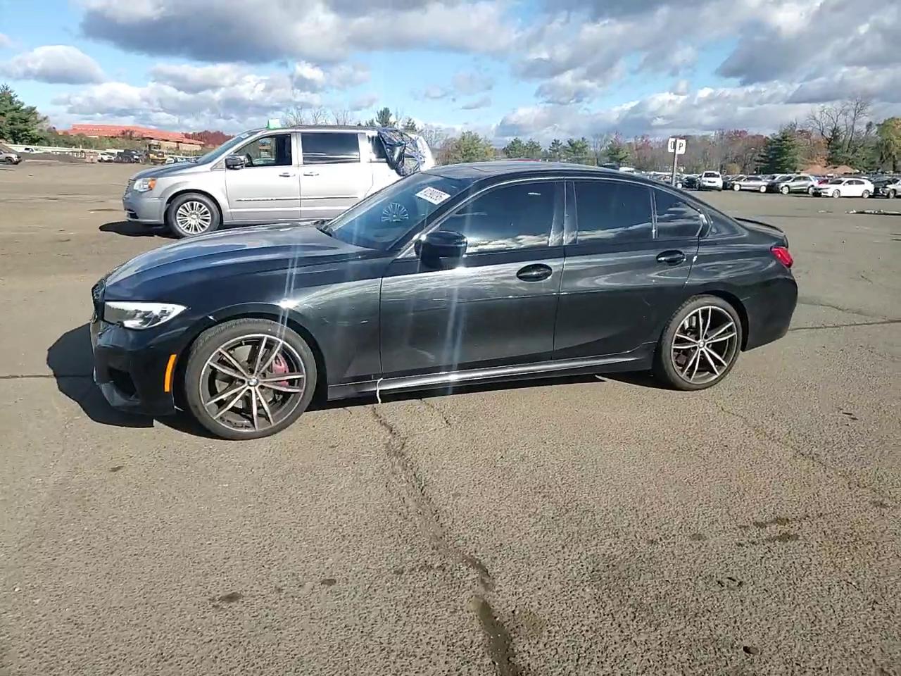 Фото: 3MW5U9J01M8C17871