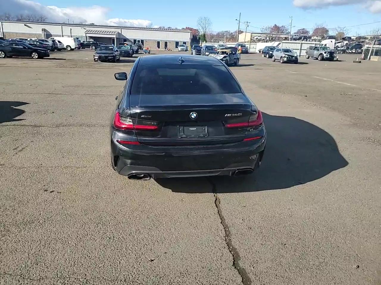 Фото: 3MW5U9J01M8C17871