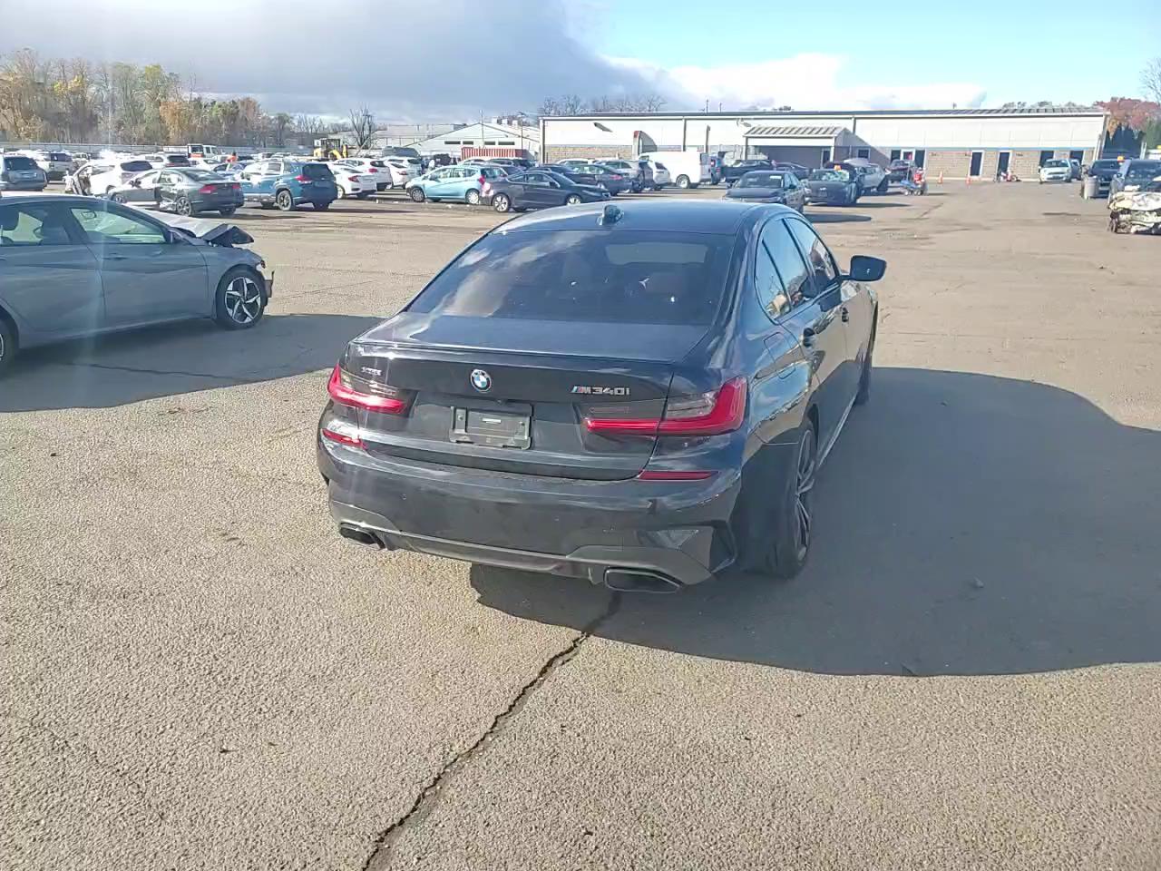 Фото: 3MW5U9J01M8C17871