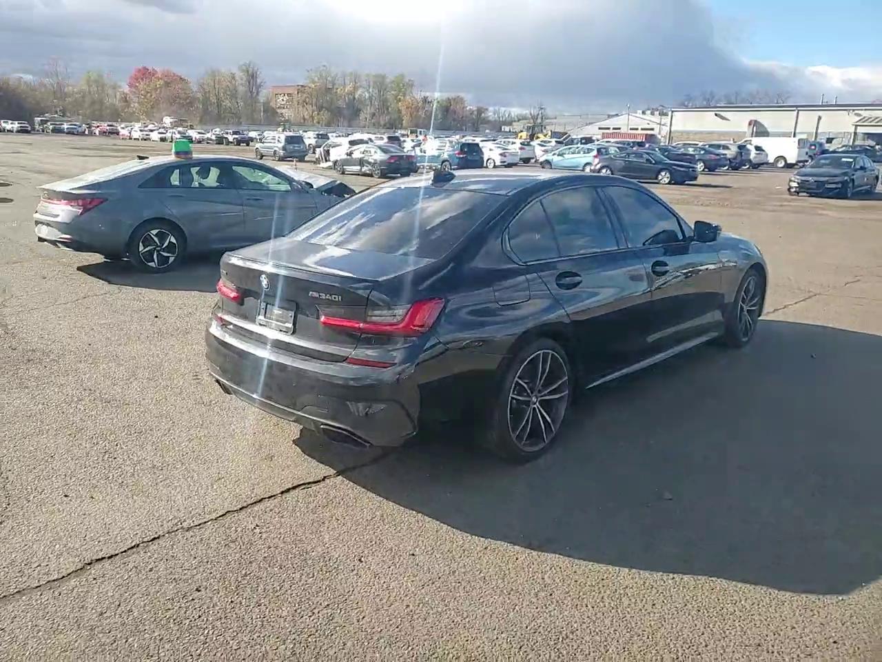 Фото: 3MW5U9J01M8C17871