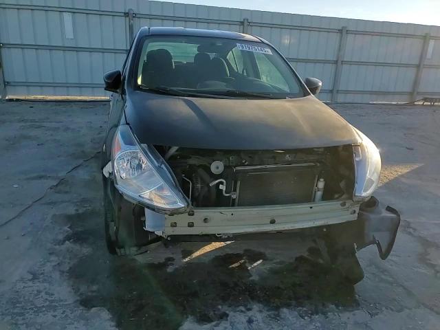 2018 Nissan Versa S VIN: 3N1CN7AP9JL816621 Lot: 91975145