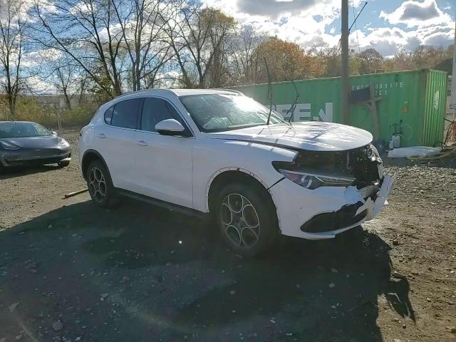 2018 Alfa Romeo Stelvio VIN: ZASFAKAN5J7B73705 Lot: 91076185