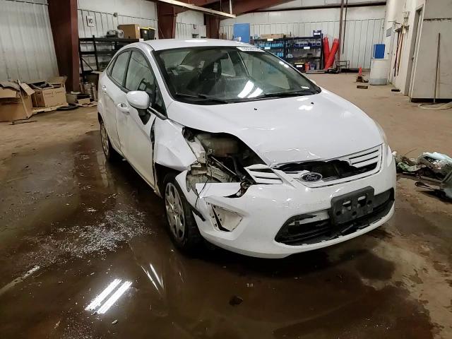 2013 Ford Fiesta S VIN: 3FADP4AJ3DM155615 Lot: 93530105