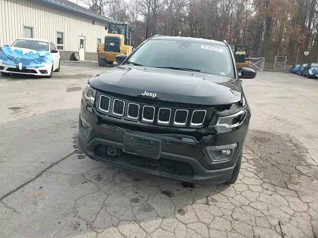 2018 Jeep Compass Latitude VIN: 3C4NJDBB3JT392985 Lot: 91463675