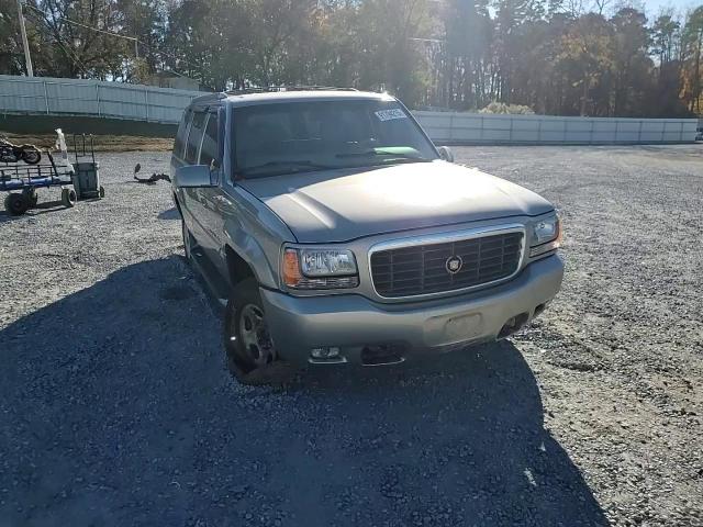 2000 Cadillac Escalade VIN: 1GYEK13RXYR150215 Lot: 91794215