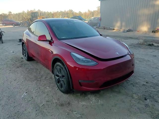 2024 Tesla Model Y VIN: 7SAYGDEEXRA313050 Lot: 92929775