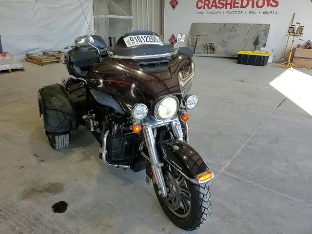 2014 Harley-Davidson Flhtcutg Tri Glide Ultra VIN: 1HD1MAL19EB854692 Lot: 91012205
