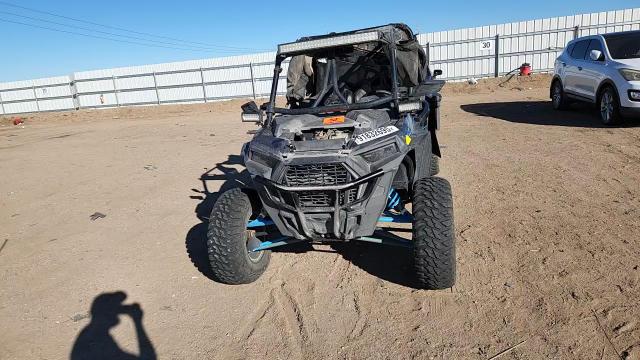 2019 Polaris Rzr Xp 4 Turbo Eps VIN: 3NSVFE92XKF585842 Lot: 91832695