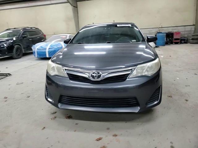 1999 Toyota Camry Base VIN: 4T4BF1FK2CR263580 Lot: 90843975