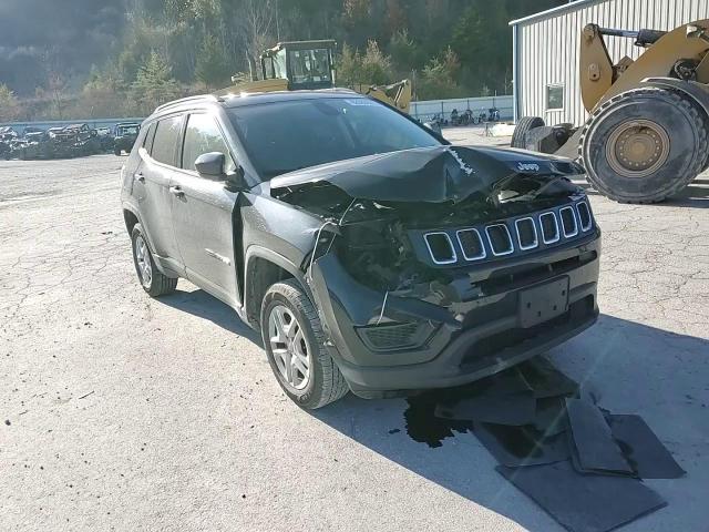 2018 Jeep Compass Sport VIN: 3C4NJDAB2JT101104 Lot: 92680685