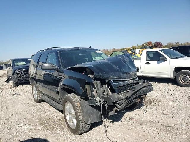 2008 Chevrolet Tahoe K1500 VIN: 1GNFK13088J175969 Lot: 91428095
