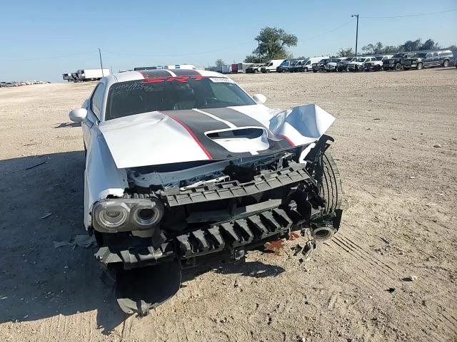 2016 Dodge Challenger Srt 392 VIN: 2C3CDZDJ2GH125293 Lot: 93145085