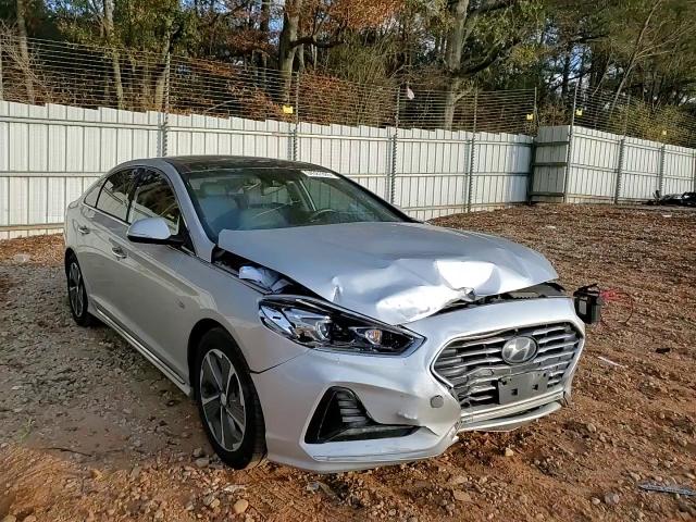 2018 Hyundai Sonata Hybrid VIN: KMHE34L34JA086544 Lot: 94381865