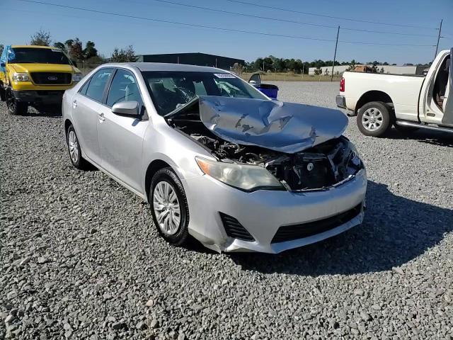 2014 Toyota Camry L VIN: 4T1BF1FK3EU396555 Lot: 92408695